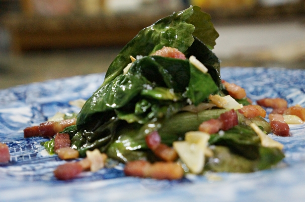 Escarola com bacon